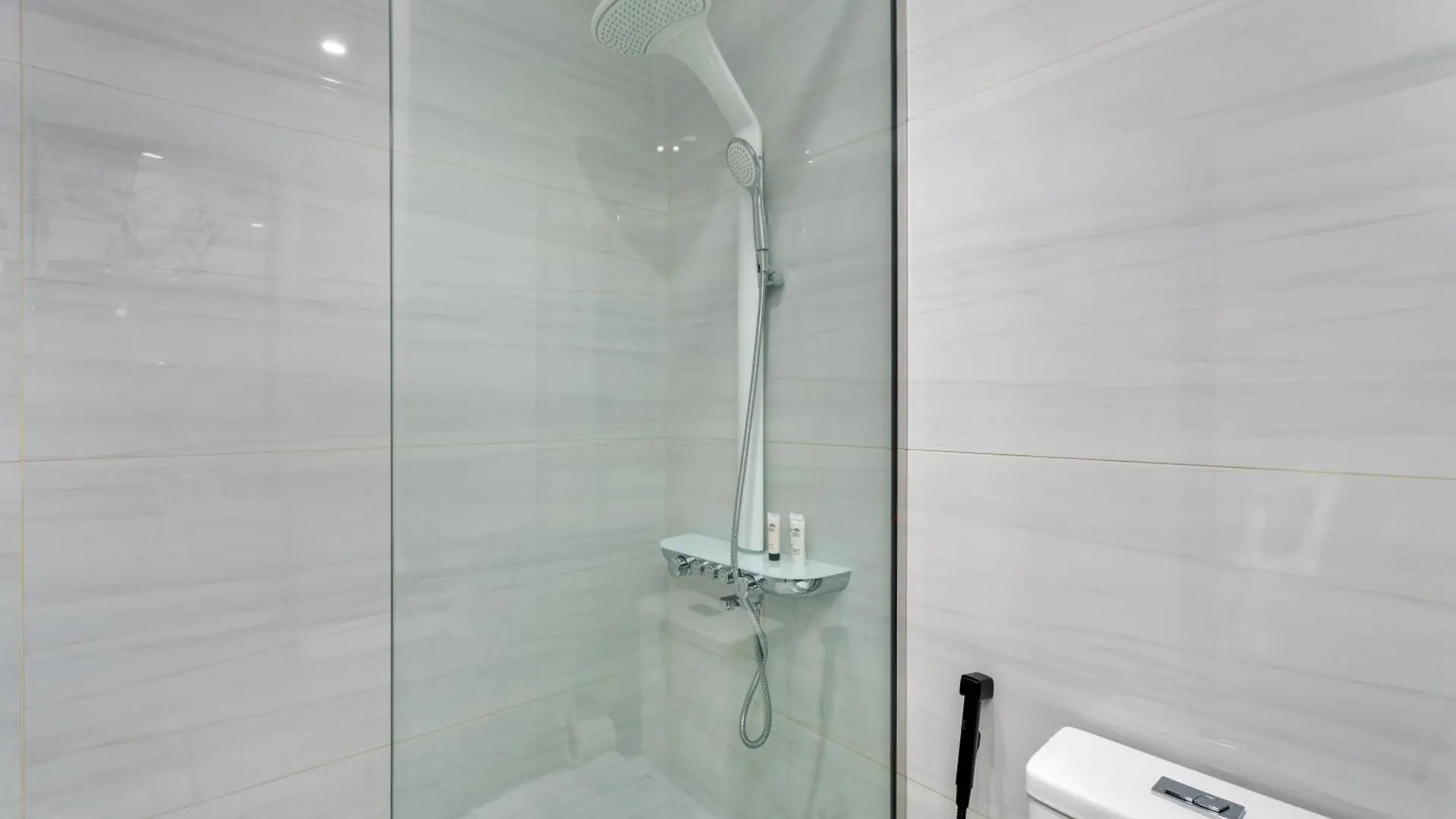 Vacay Lettings - Pearlz By Danube -Studio-Al Furjan-Near Metro Dubai United Arab Emirates