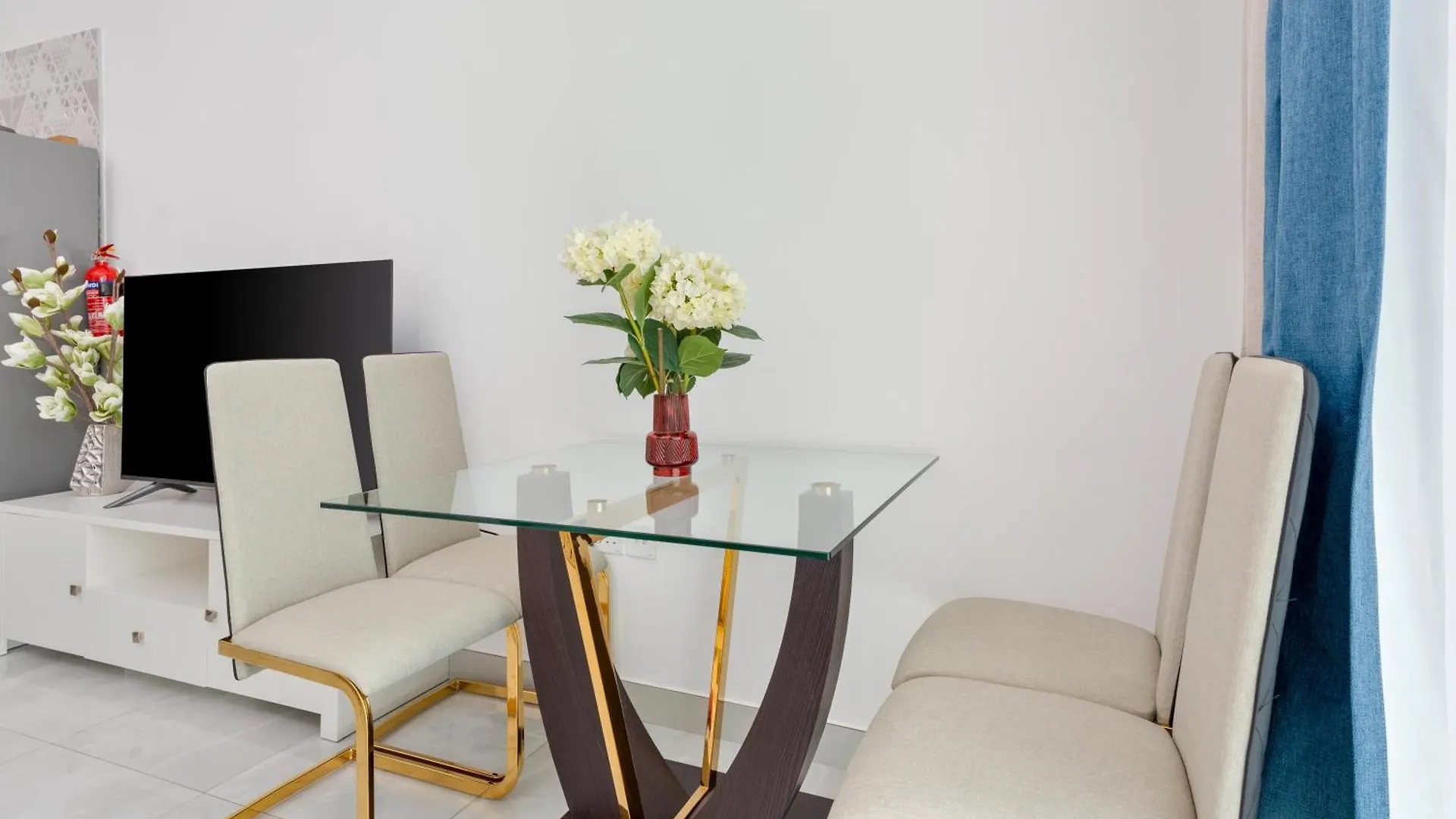 Vacay Lettings - Pearlz By Danube -Studio-Al Furjan-Near Metro Dubai Apartment