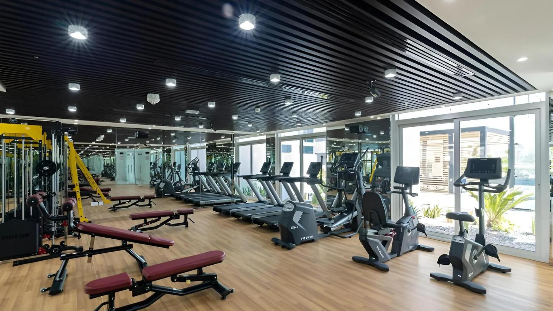 Apartment Vacay Lettings - Pearlz By Danube -Studio-Al Furjan-Near Metro Dubai